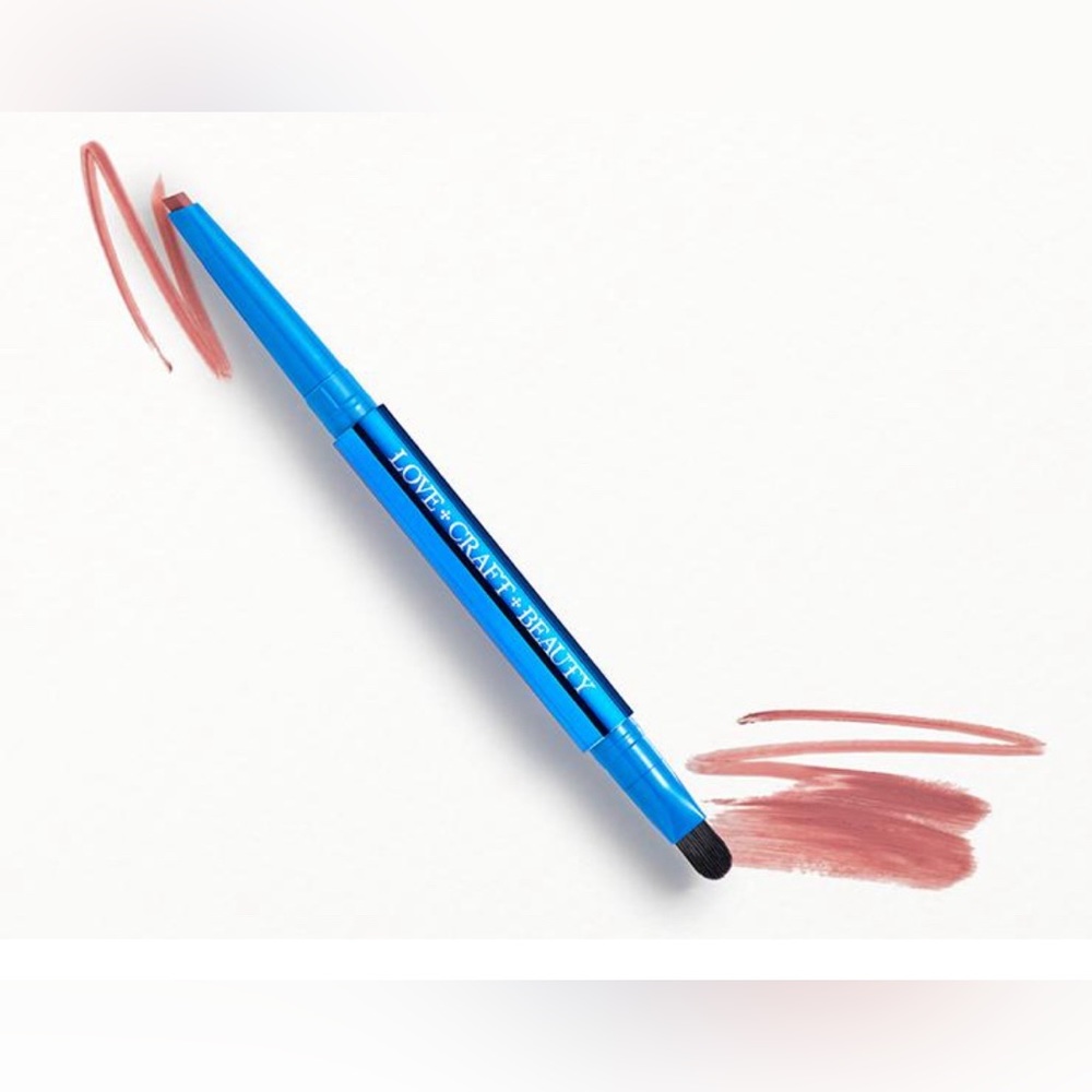 Love+Craft+Beauty: Retractable Lip Liner & Brush